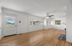 100 Upsal Rd, Oak Ridge, TN 37830