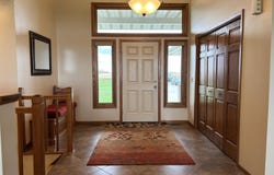 2009 N Broadway Ave, Miller, SD 57362