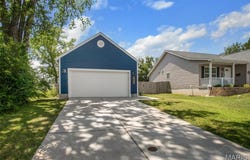 9432 Echo Lane, Overland, MO 63114