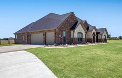 834 Audra Circle, Rhome, TX 76078