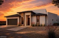 860 W Gate Drive, El Paso, TX 79932