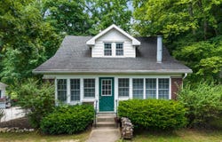 5900 Newburgh Road, Evansville, IN 47715