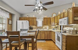 638 Kensington Square, Stoughton, WI 53589