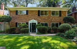 811 E TIMBER BRANCH PARKWAY, ALEXANDRIA, VA 22302
