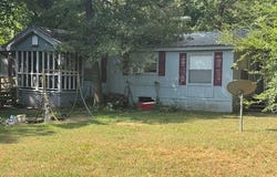 5472 Sam Houston Drive, Log Cabin, TX 75148