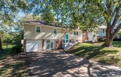 8401 Arlington Avenue, Raytown, MO 64138