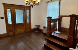 4 Warren Street, Hammond, IN 46320