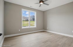 174 Poplar Ridge Place, Lenoir City, TN 37771