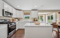 455 Riverside Drive, Holly, MI 48442