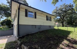 5220 Sterling Avenue, Raytown, MO 64133