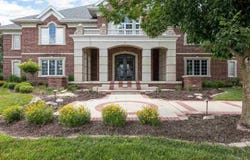 2610 Diamondwood Dr, CedarRapids, IA 52403