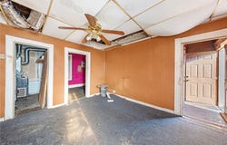 7920 Saint Clair Avenue, Cleveland, OH 44103