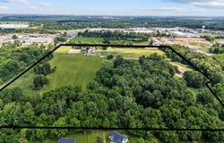 1875 W Winona Avenue, Warsaw, IN 46580