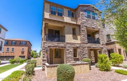 1685 E BRIDGEPORT Parkway, Gilbert, AZ 85295