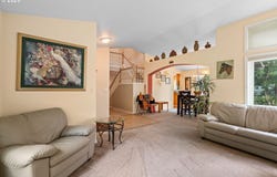 3010 SW PHYLLIS Dr, Gresham, OR 97080