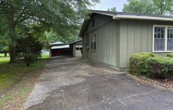 902 NE ASHWORTH St, Hartselle, AL 35640