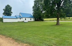 866 Bay City Rd, Golconda, IL 62938