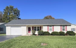 141 IRIS DR, WAYNESBORO, VA 22980