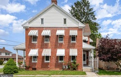 303 RIDGE, MCSHERRYSTOWN, PA 17344