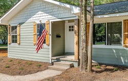 1422 E Kings Highway, Shreveport, LA 71105
