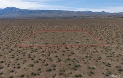 11750 Soledad Drive, Apple Valley, CA 92308