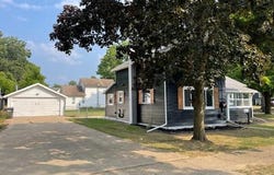 423 Kalamazoo Street, Otsego, MI 49078