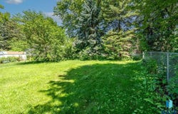 1924 S Walts Ave, Sioux Falls, SD 57105