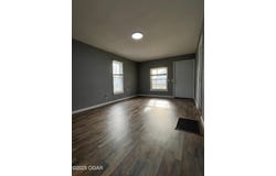 112 S Western Avenue, Chanute, KS 66720