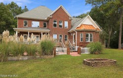 516 Long Point Road, Chocowinity, NC 27817