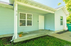 913 N 1st Street, Steelville, MO 65565