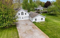 2145 E 770, Wolcottville, IN 46795-9217