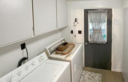 224 S Ferris Road, Sumner, MI 48889