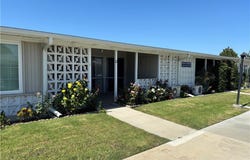 1621 Monterey Road, Seal Beach, CA 90740