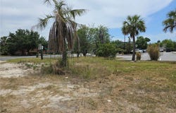 11828 COUNTY ROAD 105, OXFORD, FL 34484