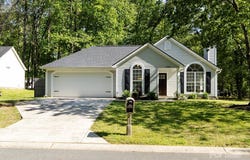 7731 Ivy Hollow Drive, Charlotte, NC 28227