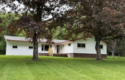 3859 County Route 9, New Lebanon, NY 12060