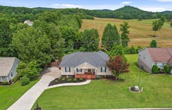 248 Heather Oaks Trail SE, Cleveland, TN 37323