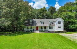 3929 Griggstown Rd, Calvert City, KY 42029