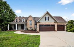 115 Place De Yeager, Lake St Louis, MO 63367