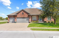 9901 S 176 Street, Omaha, NE 68136
