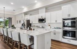 136 LINDER Drive, HOMOSASSA, FL 34446