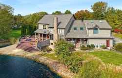 11205 Hampton Ridge Drive, Chardon, OH 44024