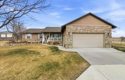395 E 300 S, Gunnison, UT 84634