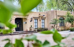 405 Cordoba Lane, Taos, NM 87571