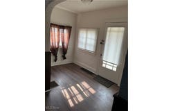 1244 Gomber Avenue, Cambridge, OH 43725
