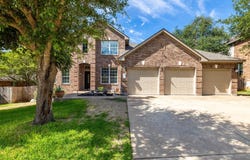 2407 Silver Spur LN, Leander, TX 78641