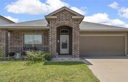 3129 Skinner Dr, Lorena, TX 76655