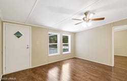 62 Laurel Street E, Beaufort, SC 29906