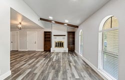 220 E Belton Ave, Rockdale, TX 76567