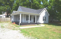 366 North Greenville, Harrodsburg, KY 40330